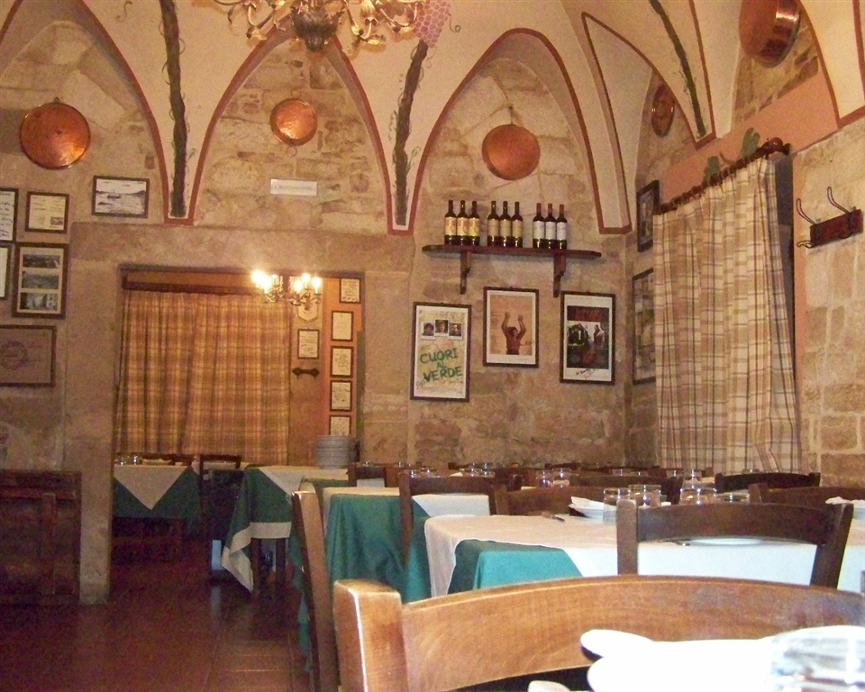 Osteria Caccianferno-Trani-Apuliatv